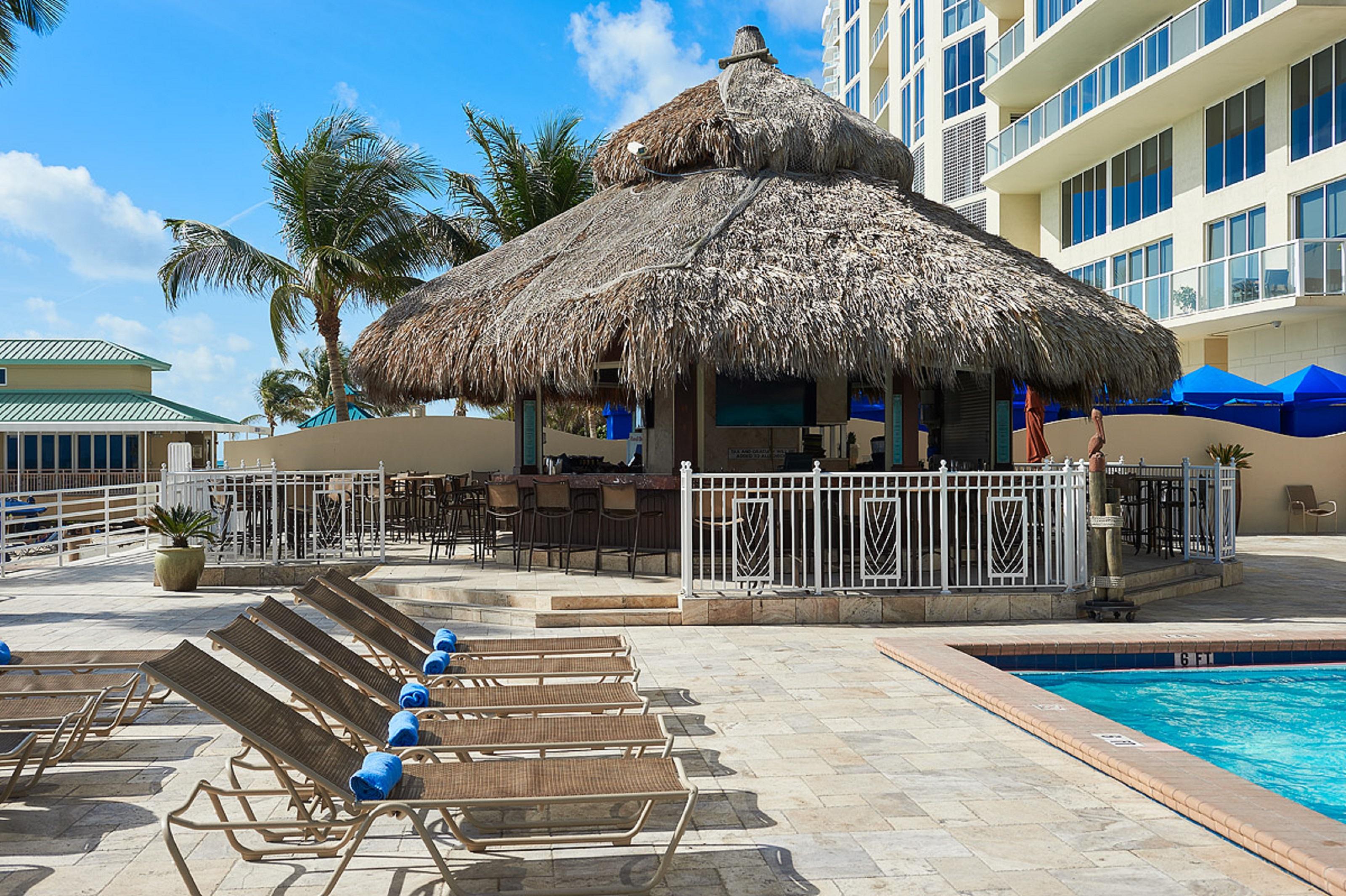 Newport Beachside Hotel & Resort Miami Beach Exterior photo